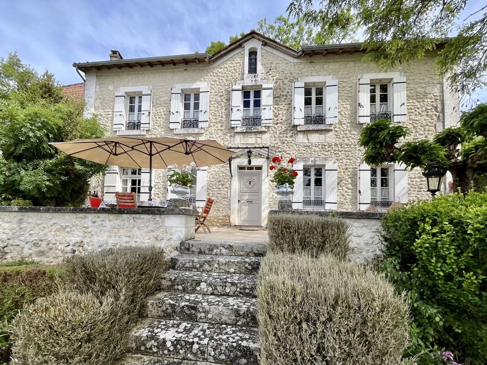 Villa en Riberac, Dordogne - foto 1