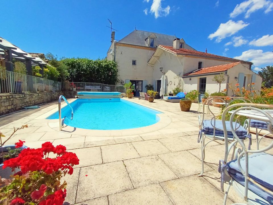 Landsbyhus i Saint-Thomas-De-Conac, Charente-Maritime - foto 3