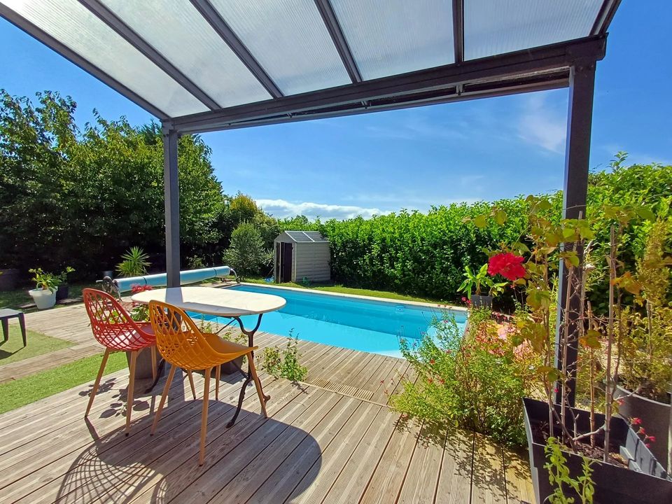 Villa i Saint-Bonnet-Sur-Gironde, Charente-Maritime - foto 3