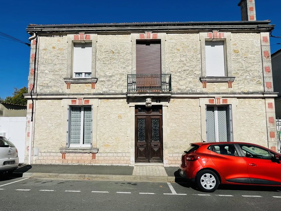 Villa i Barbezieux-Saint-Hilaire, Charente - foto 1