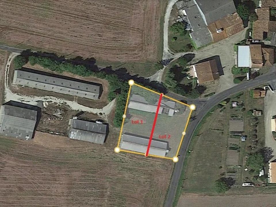 Tomt i Berneuil, Charente - bilde 1