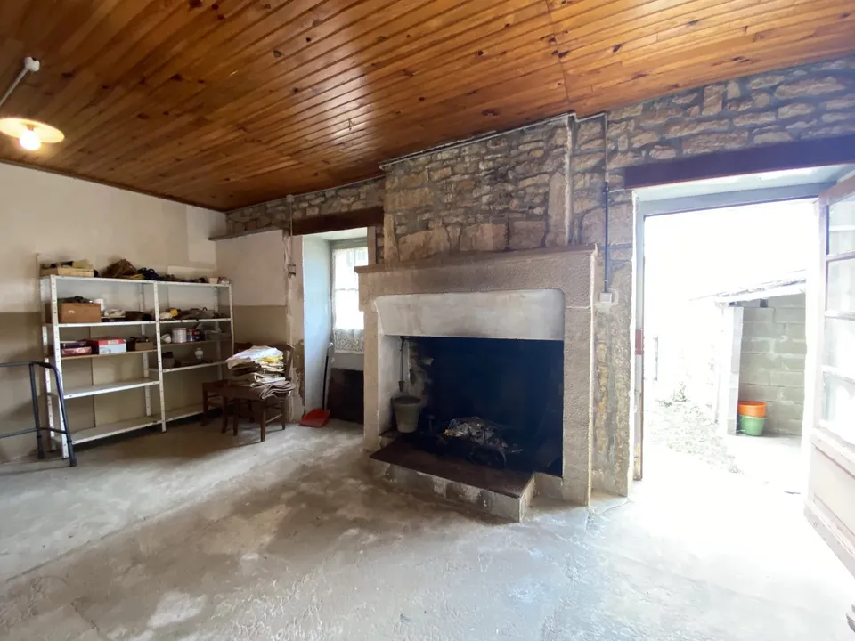 Landsbyhus i Beaulieu-sur-Sonnette, Charente - foto 3