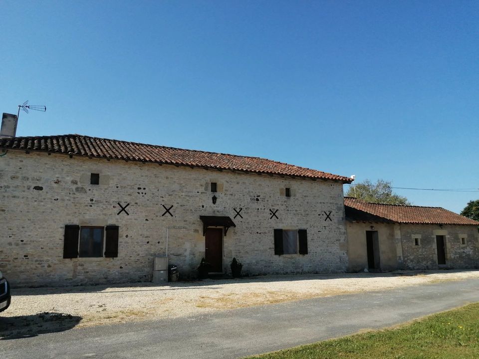 Villa i Saint-Martin-l'Ars, Vienne - foto 1