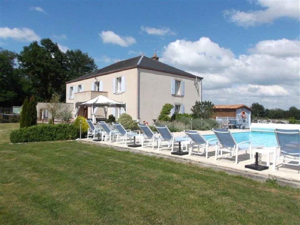 Villa i Faye-l'Abbesse, Deux-Sevres - foto 1