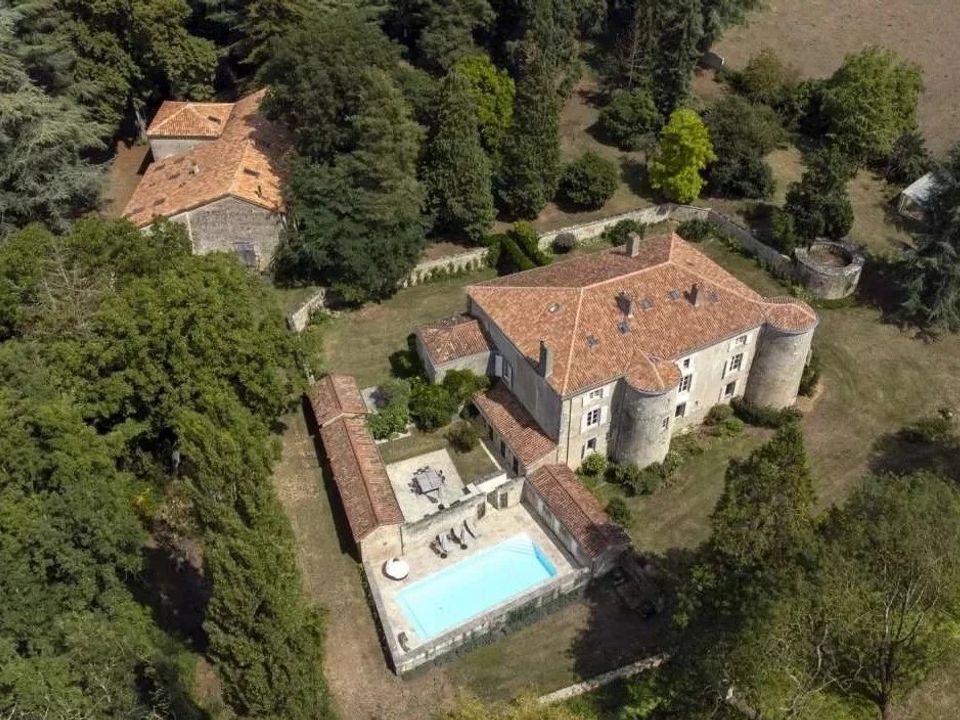Villa i Parthenay, Deux-Sevres - foto 1