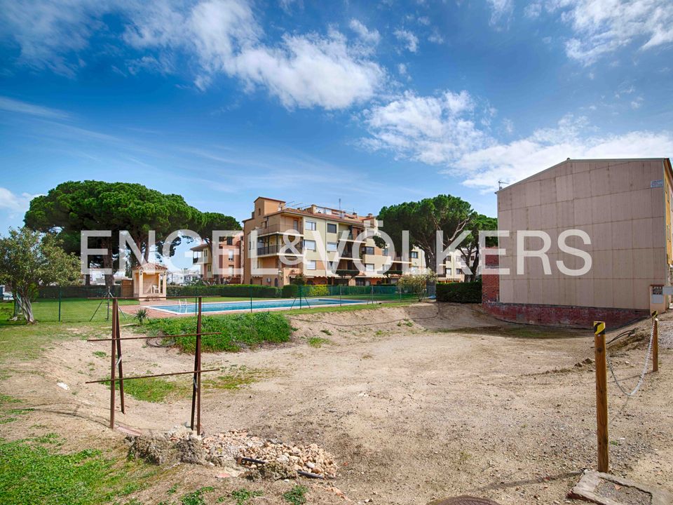 Helårsgrund i Empuriabrava, Gerona - foto 2