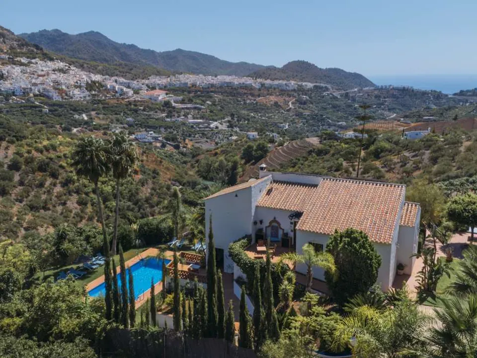 Villa en Frigiliana, Malaga - foto 2