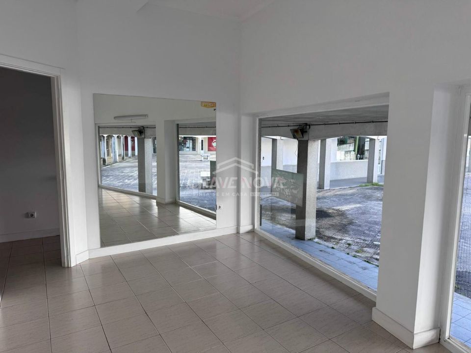 Erhvervsejendom i Oliveira do Bairro, Aveiro - foto 3