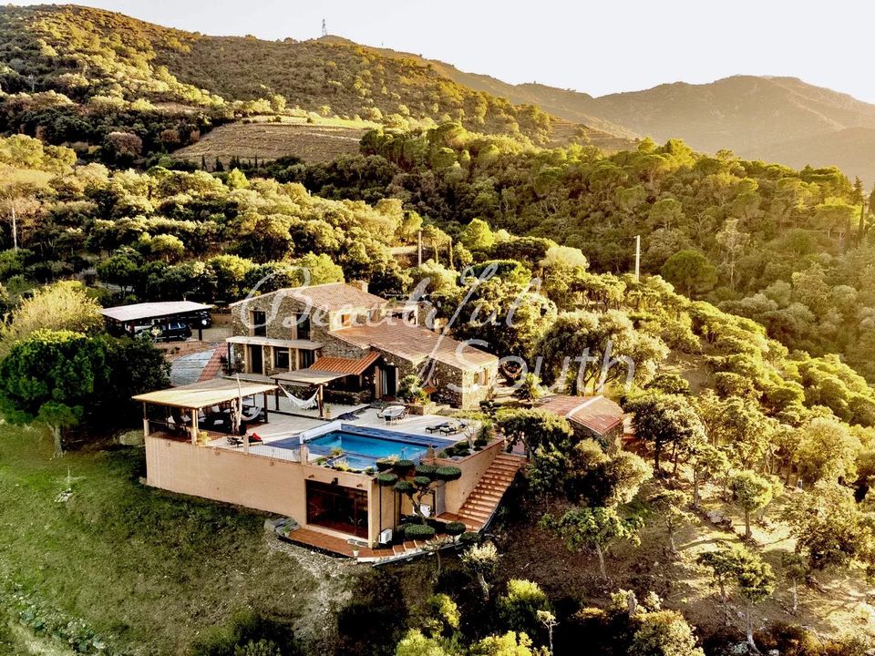 Villa i Banyuls-sur-Mer, Pyrenees-Orientales - foto 1