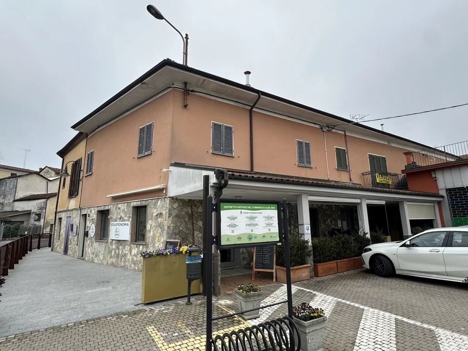 Lejlighed i Sommariva Perno, Cuneo - foto 2