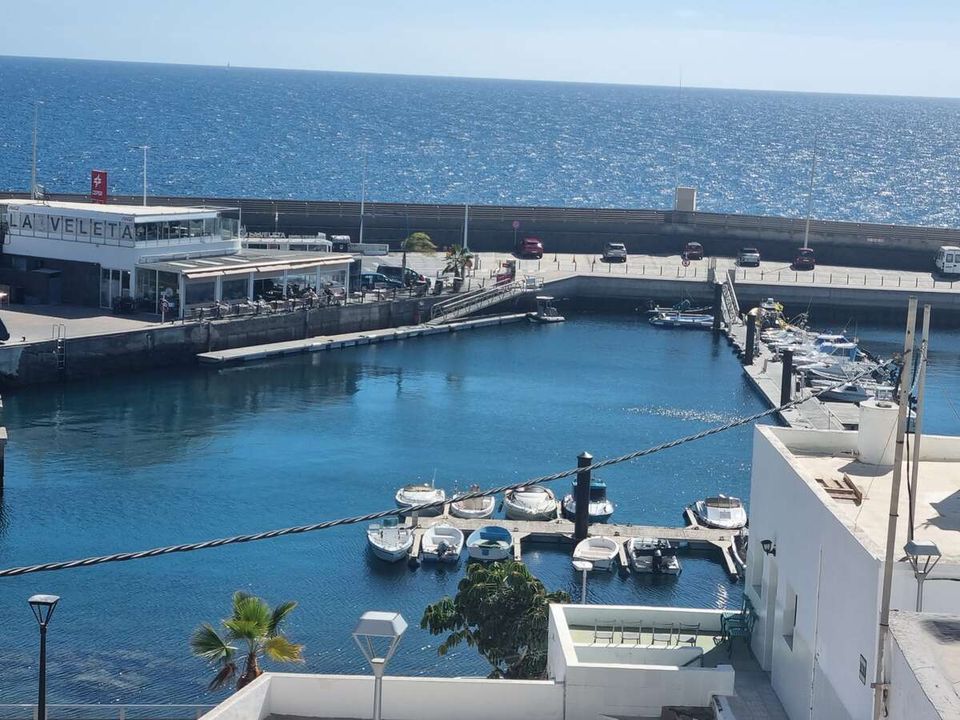 Terra a Puerto Del Carmen, Lanzarote - foto 2