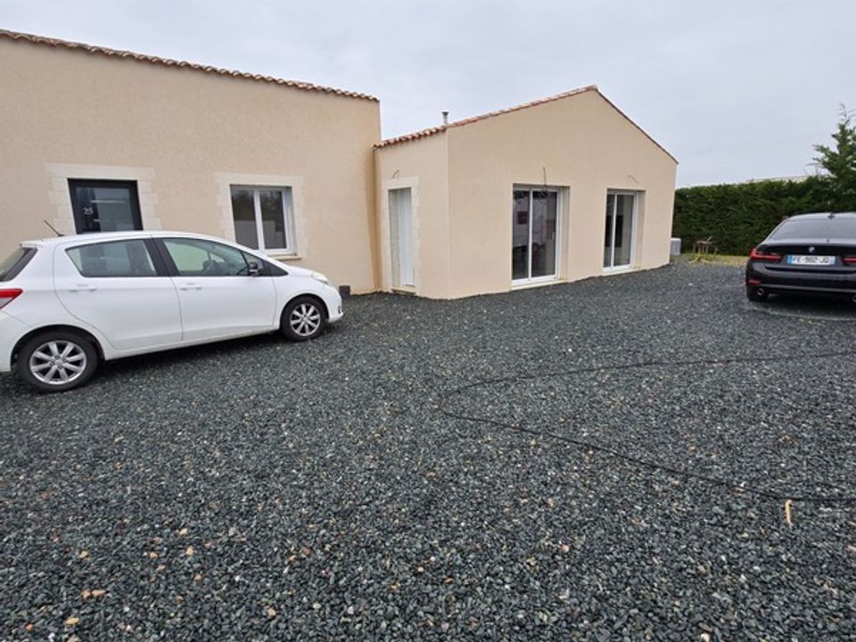 Villa i Saint-Martin-de-Fraigneau, Vendee - foto 1