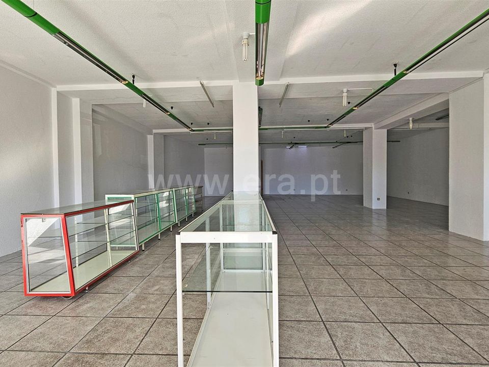 Erhvervsejendom i Almeida, Guarda - foto 1