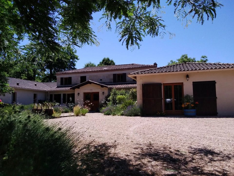 Villa i Montpon-Menesterol, Dordogne - foto 1