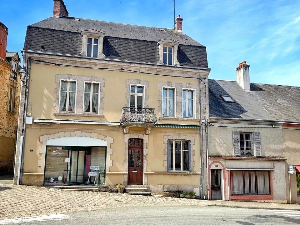 Erhvervsejendom i Boussac, Creuse - foto 1