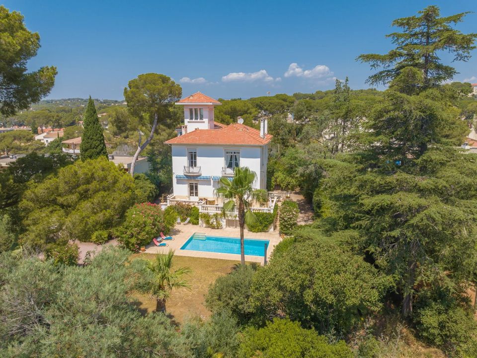 Villa i Saint-Raphael, Var - foto 1