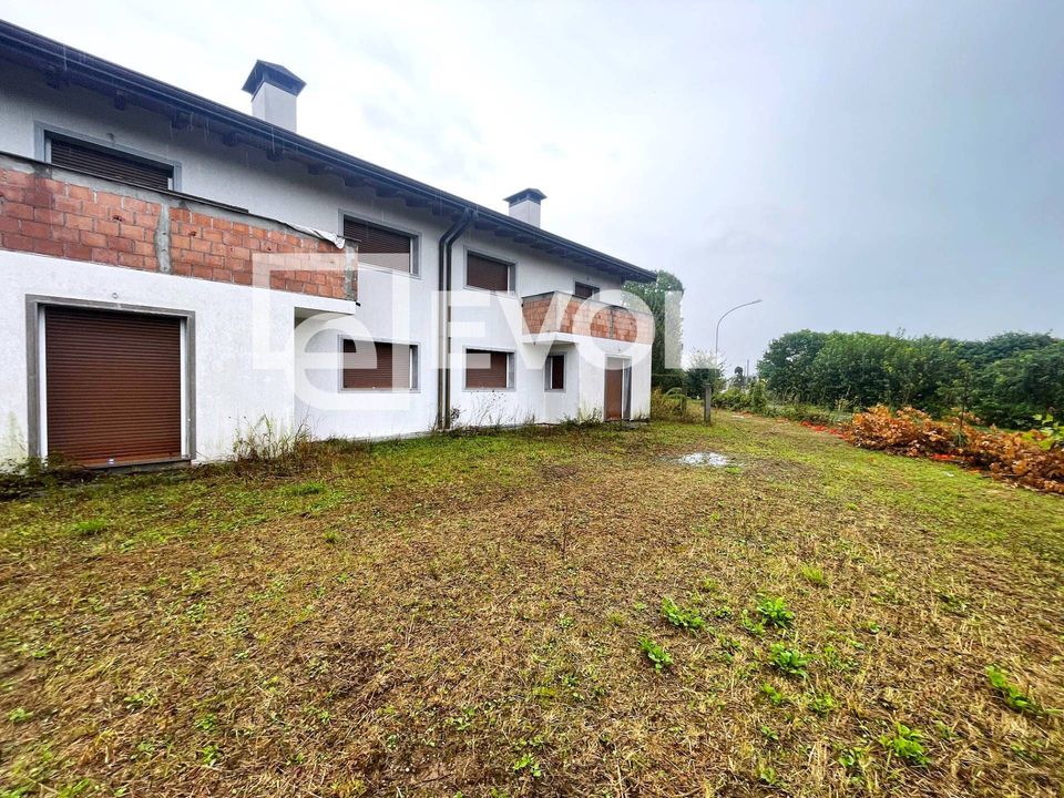 Terraced house in Basiliano, Udine - photo 3