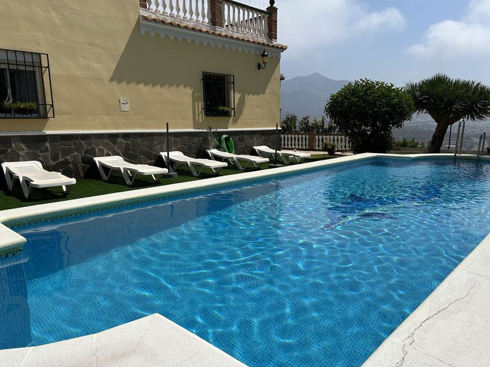 Villa i Nerja, Malaga - foto 3