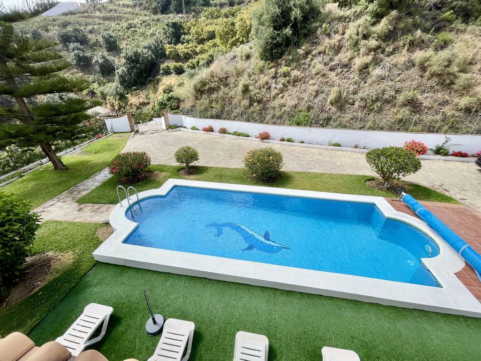 Villa i Nerja, Malaga - foto 5