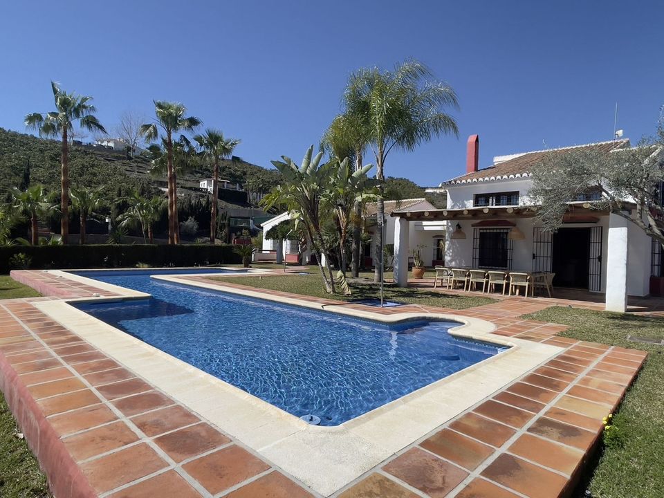 Villa i Frigiliana, Malaga - foto 1