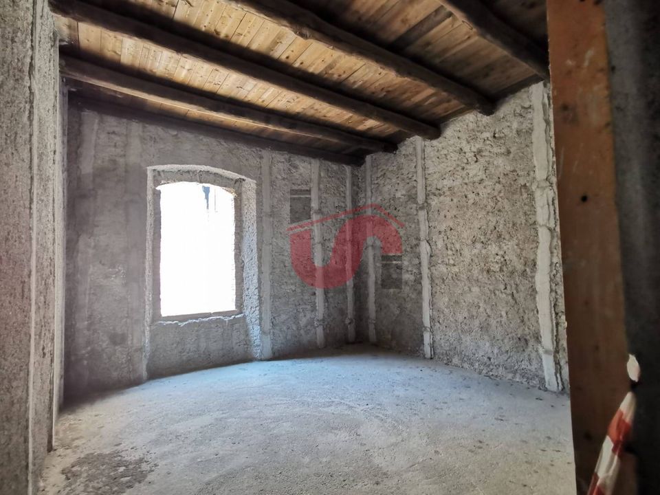 Erhvervsejendom i Benevento, Benevento - foto 4