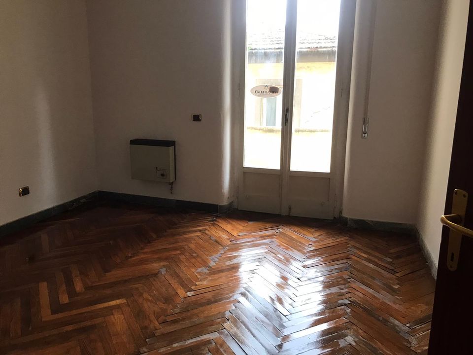 Commercial property in Benevento, Benevento - photo 3