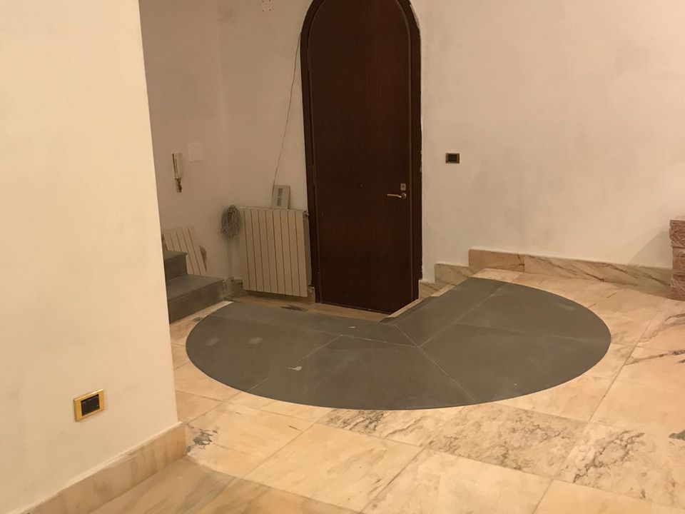 L'establiment comercial a Benevento, Benevento - foto 5