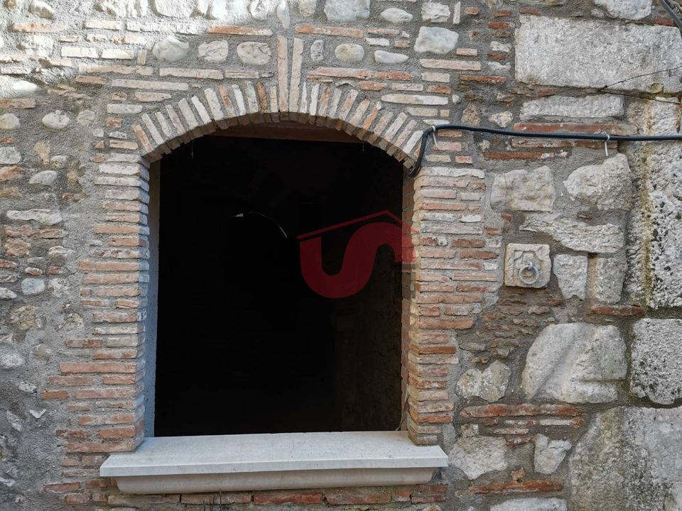 Erhvervsejendom i Benevento, Benevento - foto 4