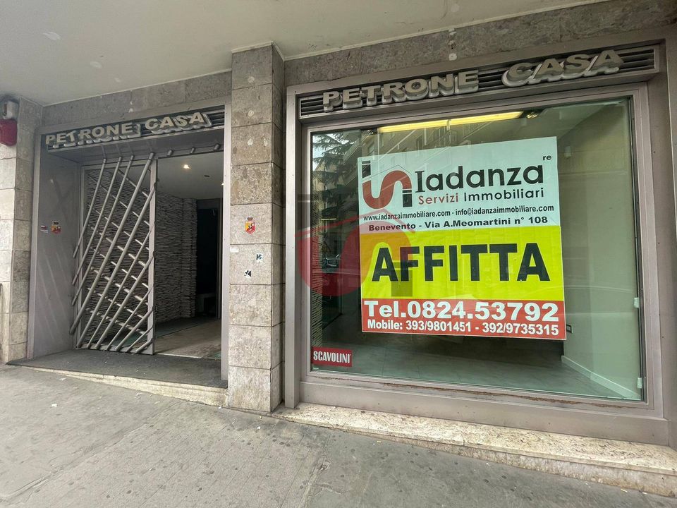 Erhvervsejendom i Benevento, Benevento - foto 3