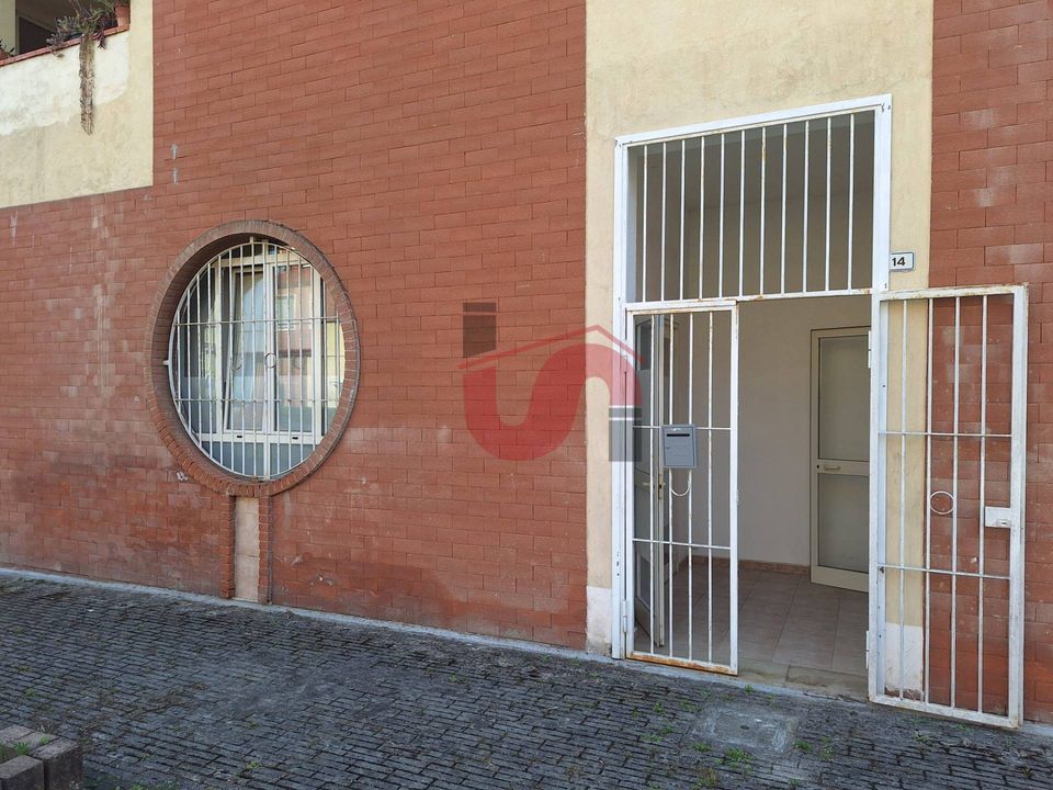 Erhvervsejendom i Benevento, Benevento - foto 2