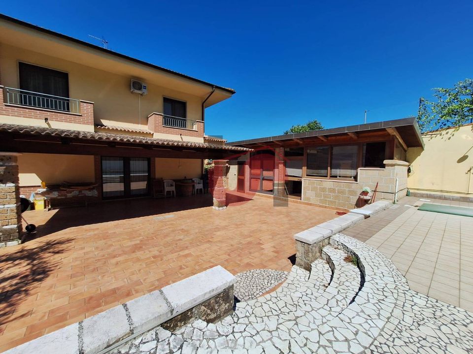Villa i Benevento, Benevento - bilde 1