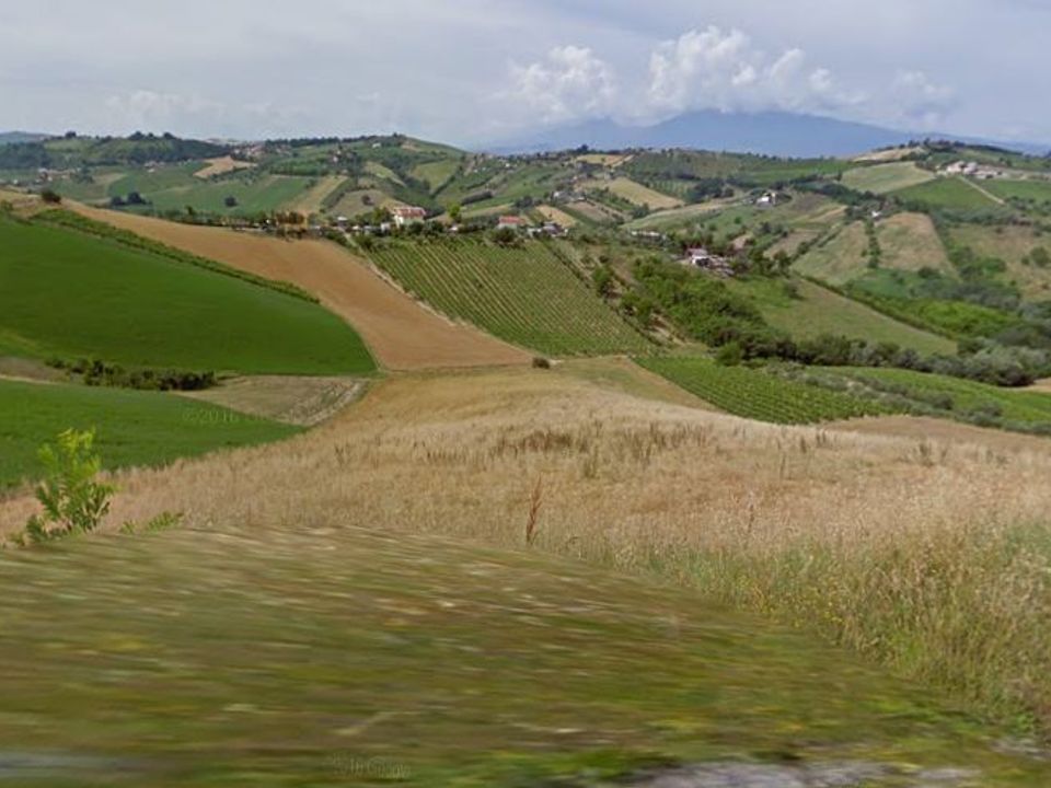Helårsgrund i Acquaviva Picena, Ascoli Piceno - foto 1