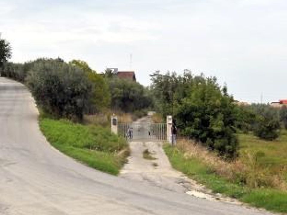 Helårsgrund i Tortoreto, Teramo - foto 1