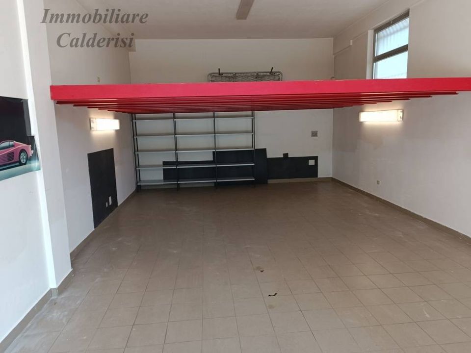 Parkeerruimte in San Benedetto Del Tronto, Ascoli Piceno - foto 2