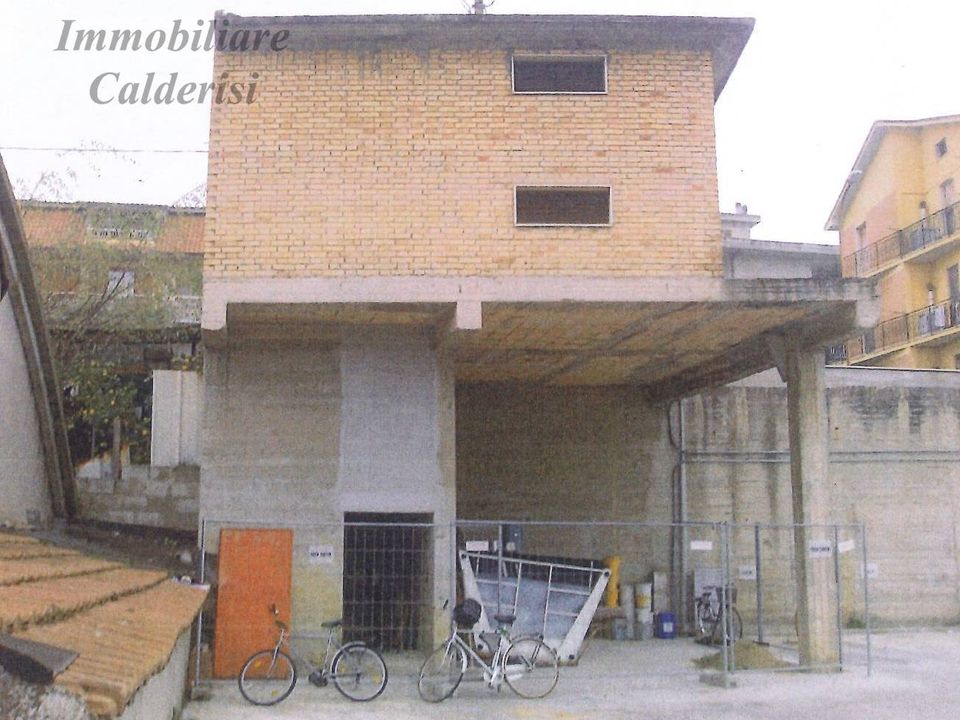 Parkeringsplads i San Benedetto Del Tronto, Ascoli Piceno - foto 3