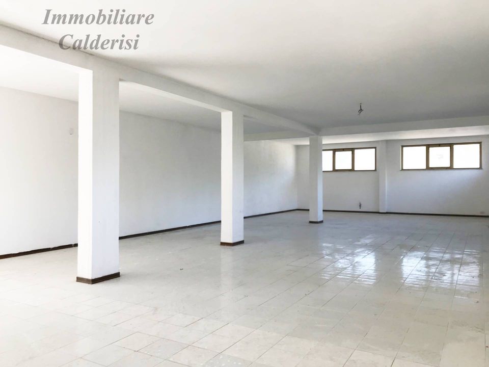 Erhvervsejendom i Monsampolo del Tronto, Ascoli Piceno - foto 1