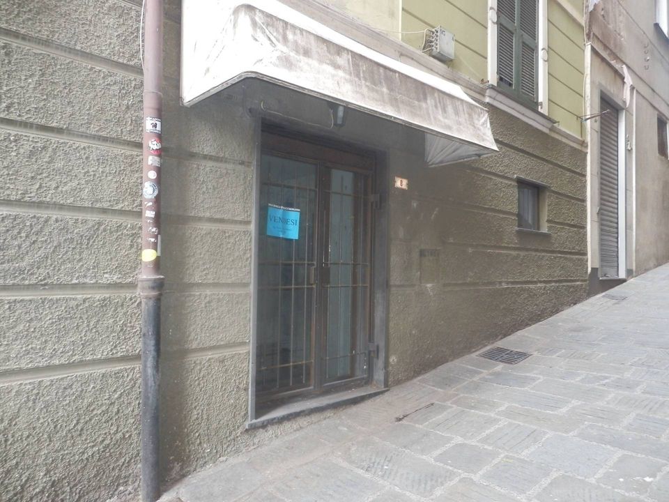 Erhvervsejendom i Savona, Savona - foto 1
