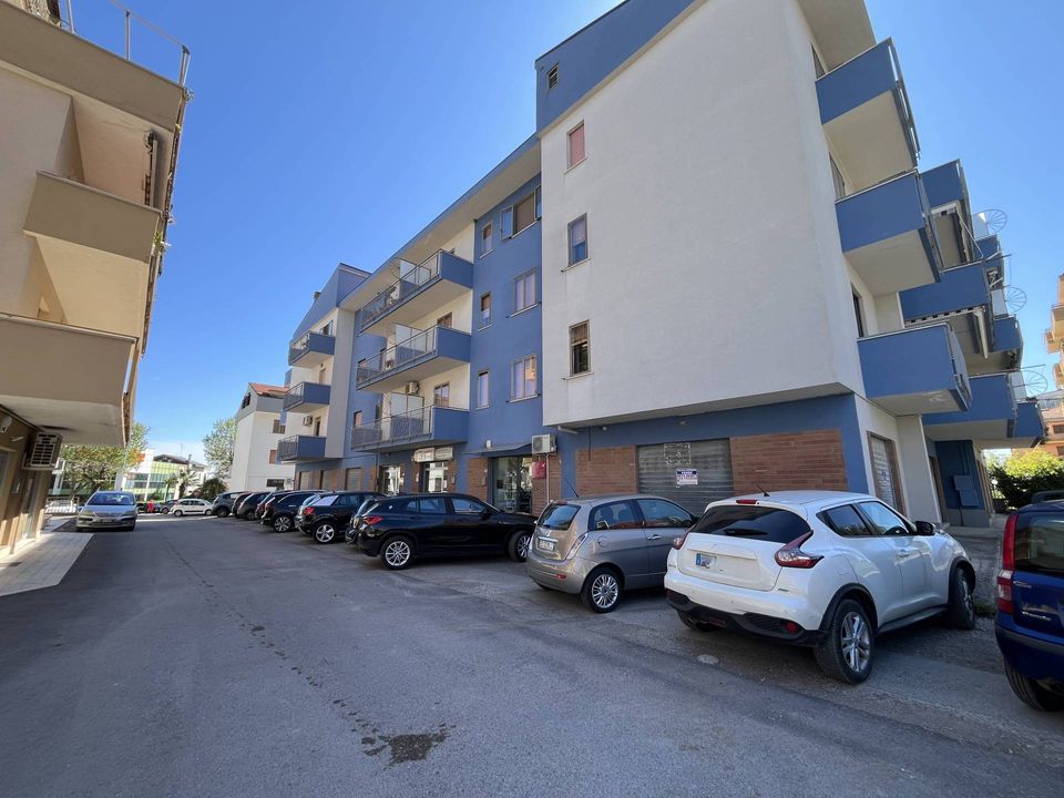 Erhvervsejendom i Vasto, Chieti - foto 3