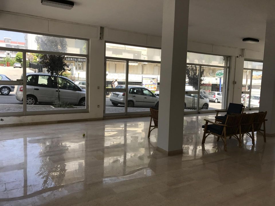 Erhvervsejendom i Vasto, Chieti - foto 1