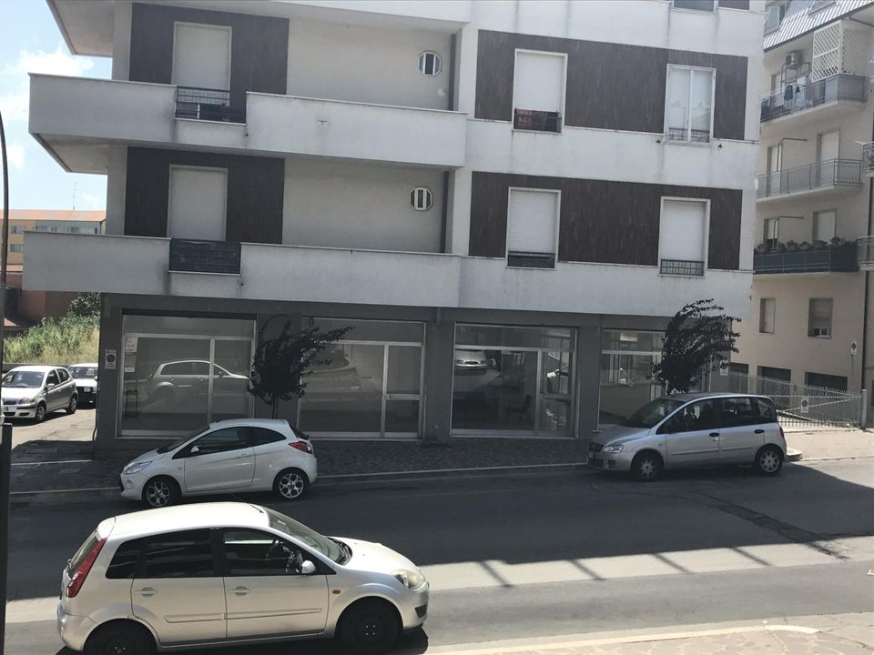 Erhvervsejendom i Vasto, Chieti - foto 3
