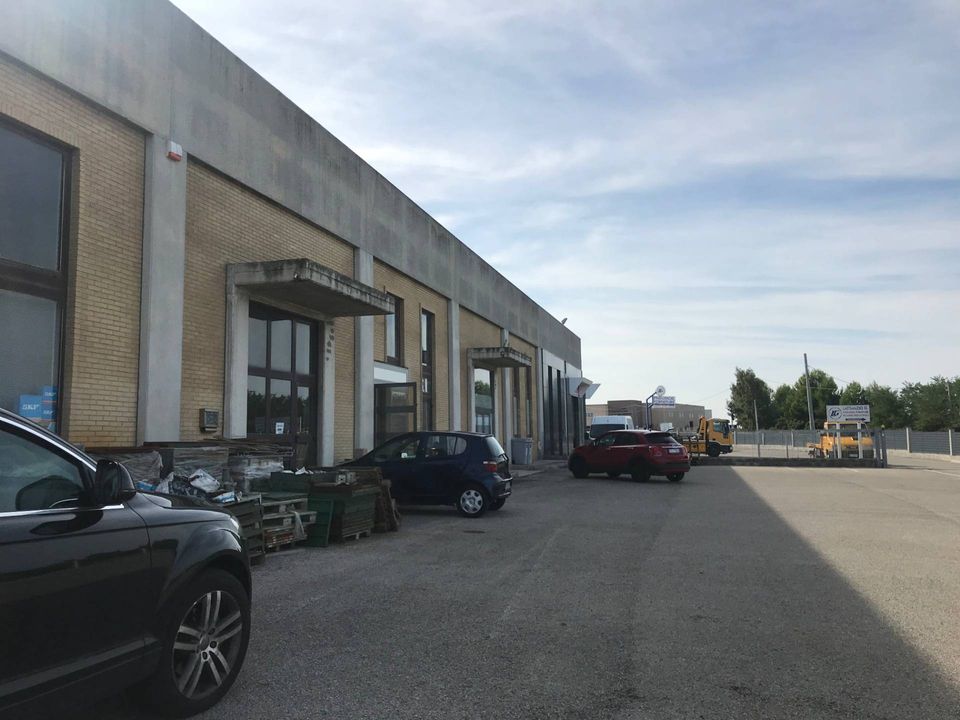 Erhvervsejendom i Vasto, Chieti - foto 3
