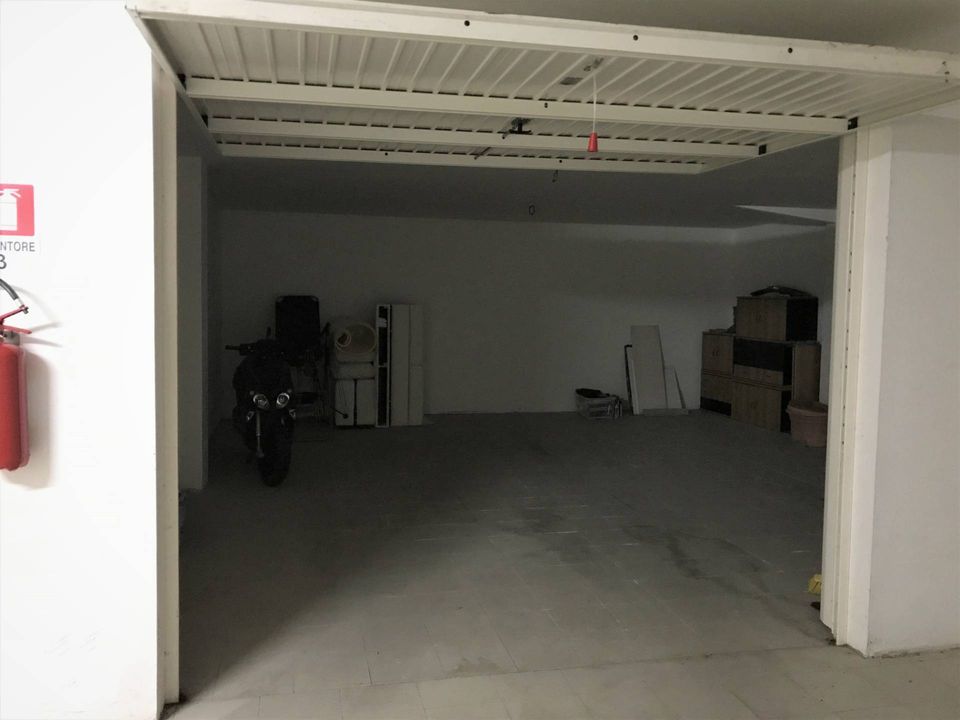 Parkeringsplads i Vasto, Chieti - foto 3