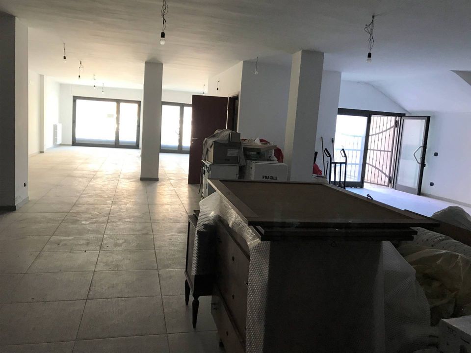 Erhvervsejendom i Vasto, Chieti - foto 3