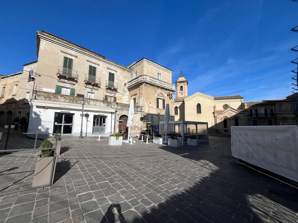 Erhvervsejendom i Vasto, Chieti - foto 5
