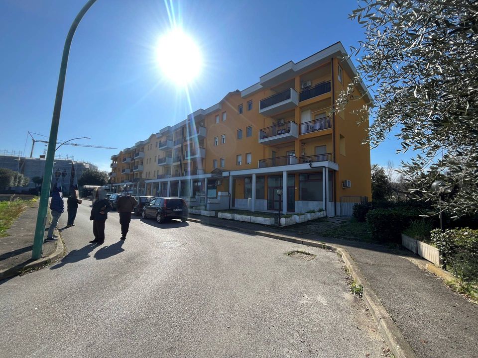 Erhvervsejendom i San Salvo, Chieti - foto 2