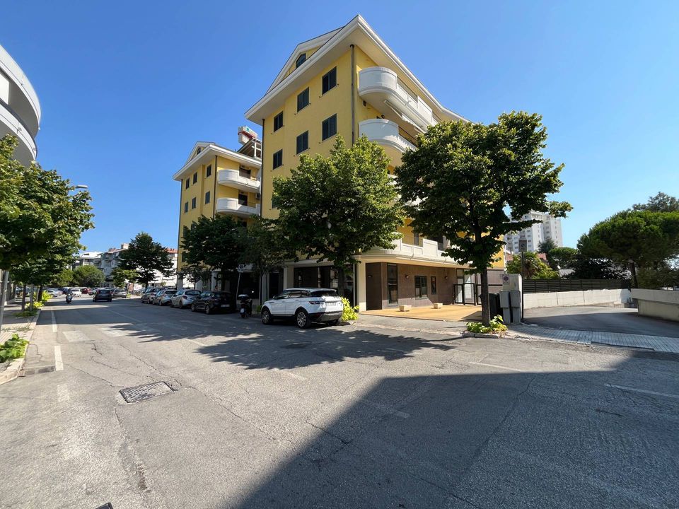 Erhvervsejendom i Vasto, Chieti - foto 4