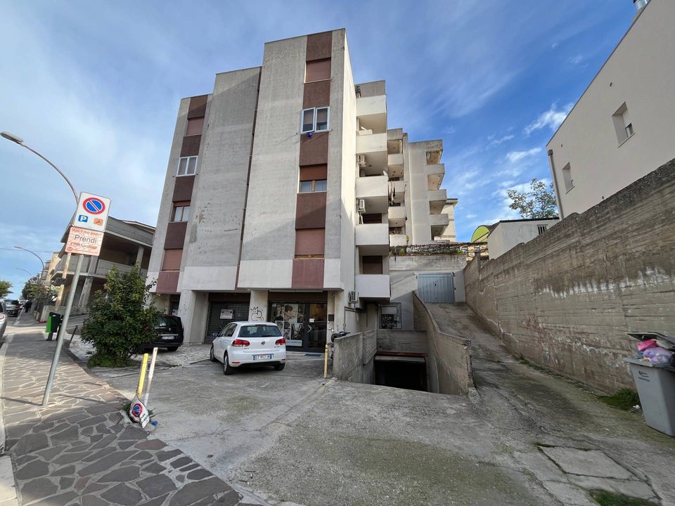 Parkeringsplass i Vasto, Chieti - bilde 1
