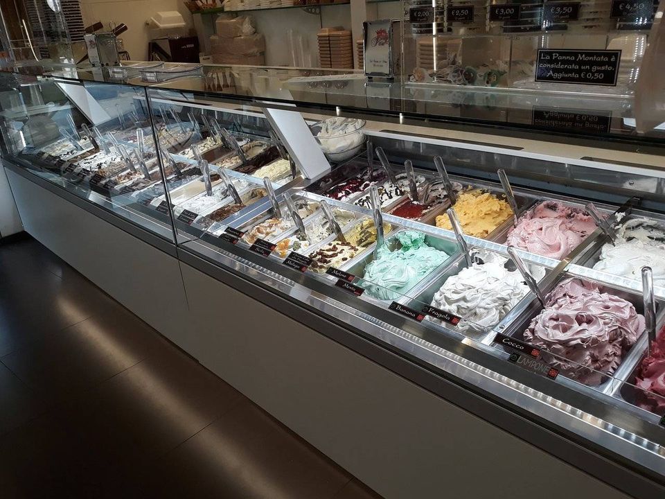 Erhvervsejendom i Legnano, Milan - foto 1
