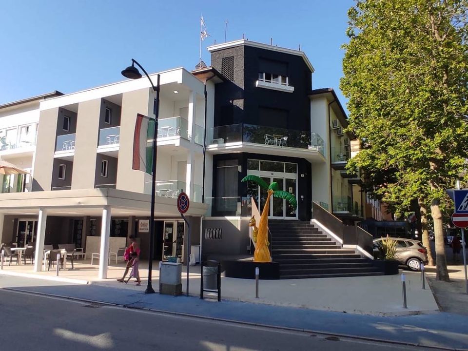 Commercial property in Gatteo, Forli-Cesena - photo 1