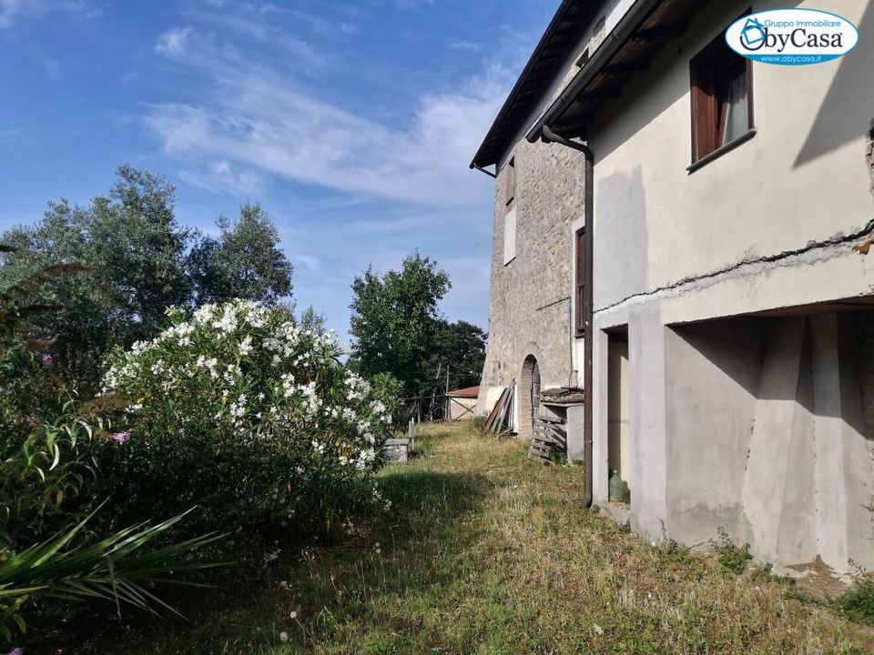 Erhvervsejendom i Canale Monterano, Rome - foto 3